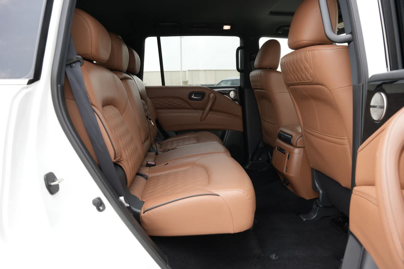 Thumbnail: 2024 INFINITI QX80 - 21