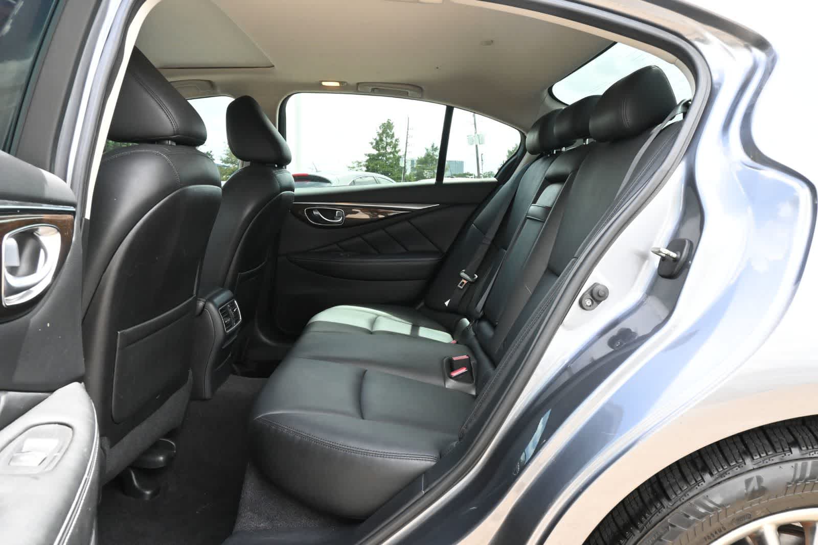 Thumbnail: 2018 INFINITI Q50 - 19