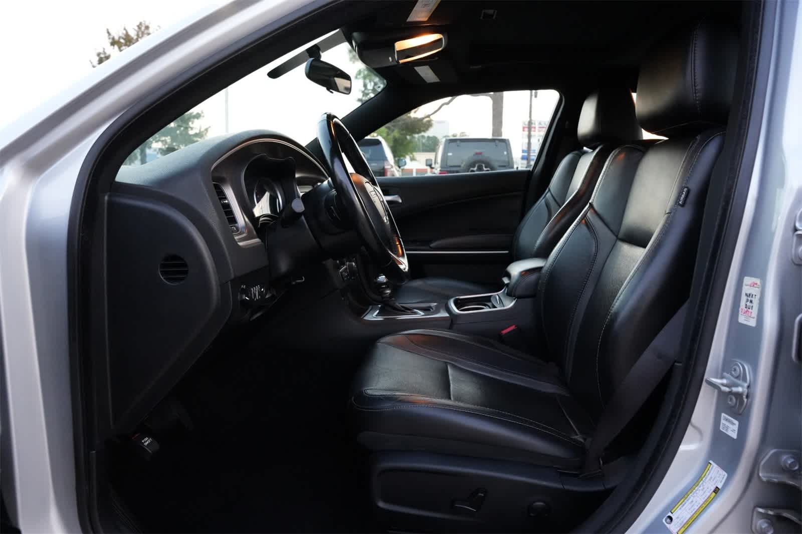 Thumbnail: 2022 Dodge Charger - 17