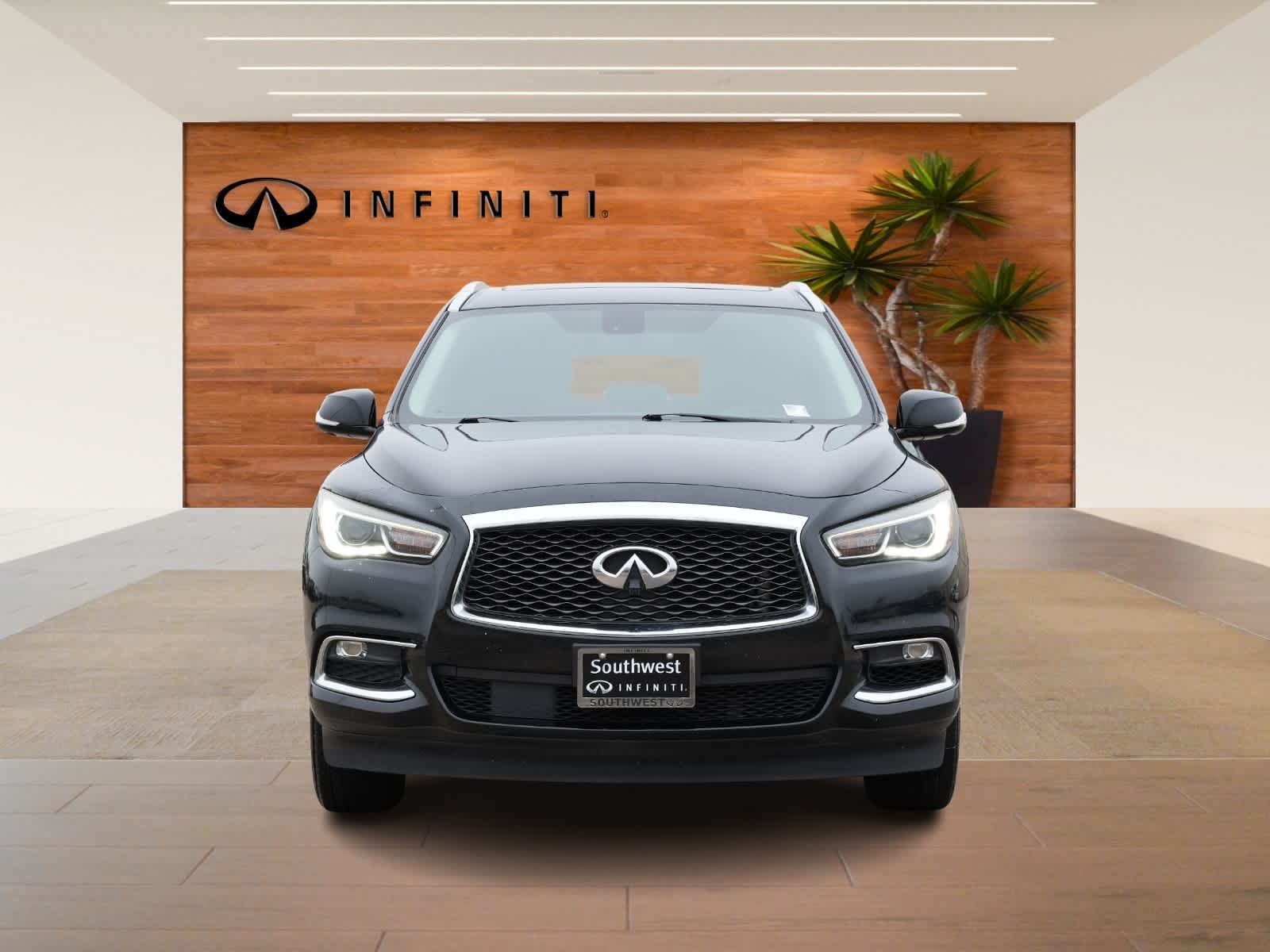 Thumbnail: 2018 INFINITI QX60 - 2