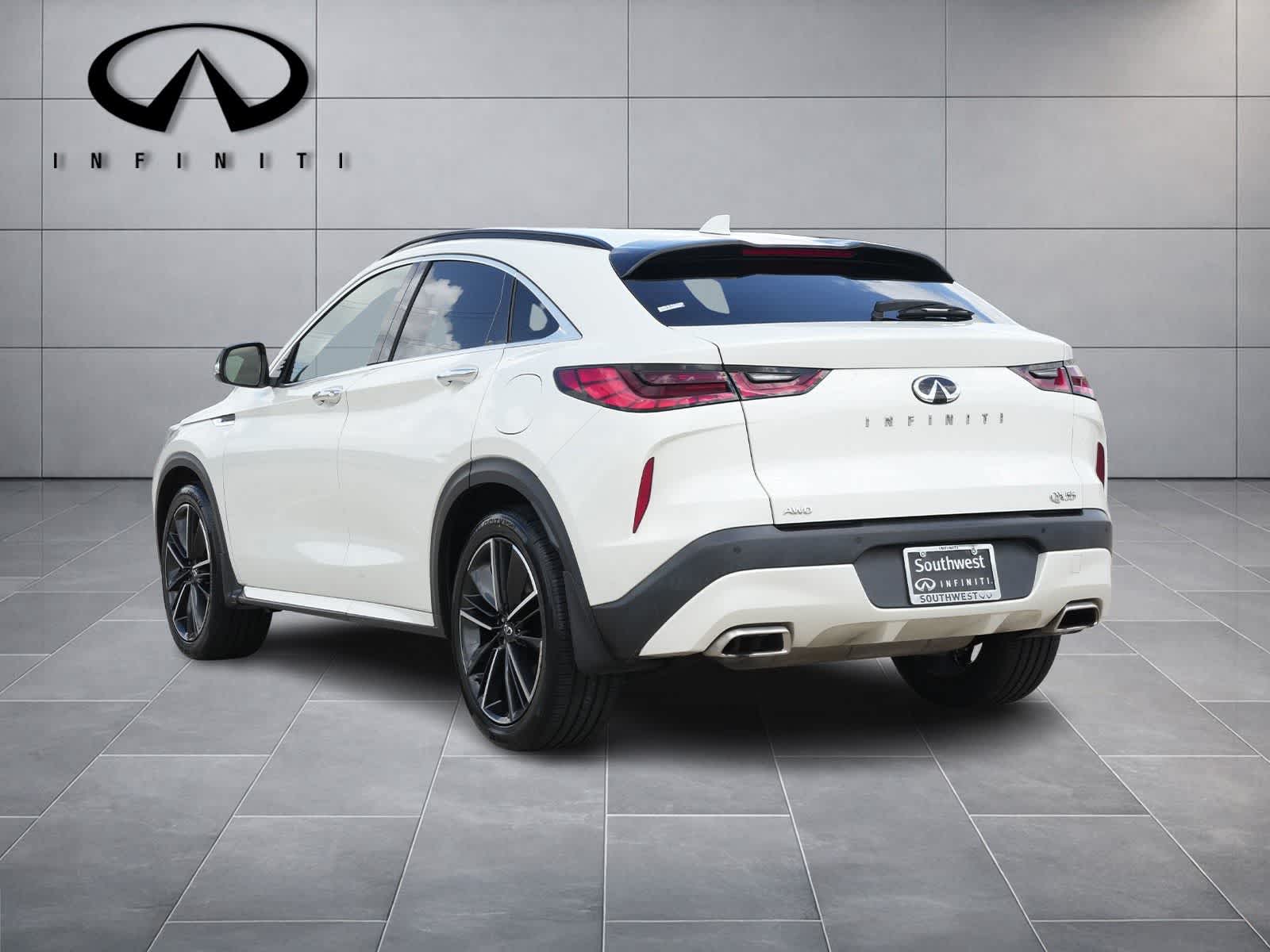 Thumbnail: 2022 INFINITI QX55 - 4
