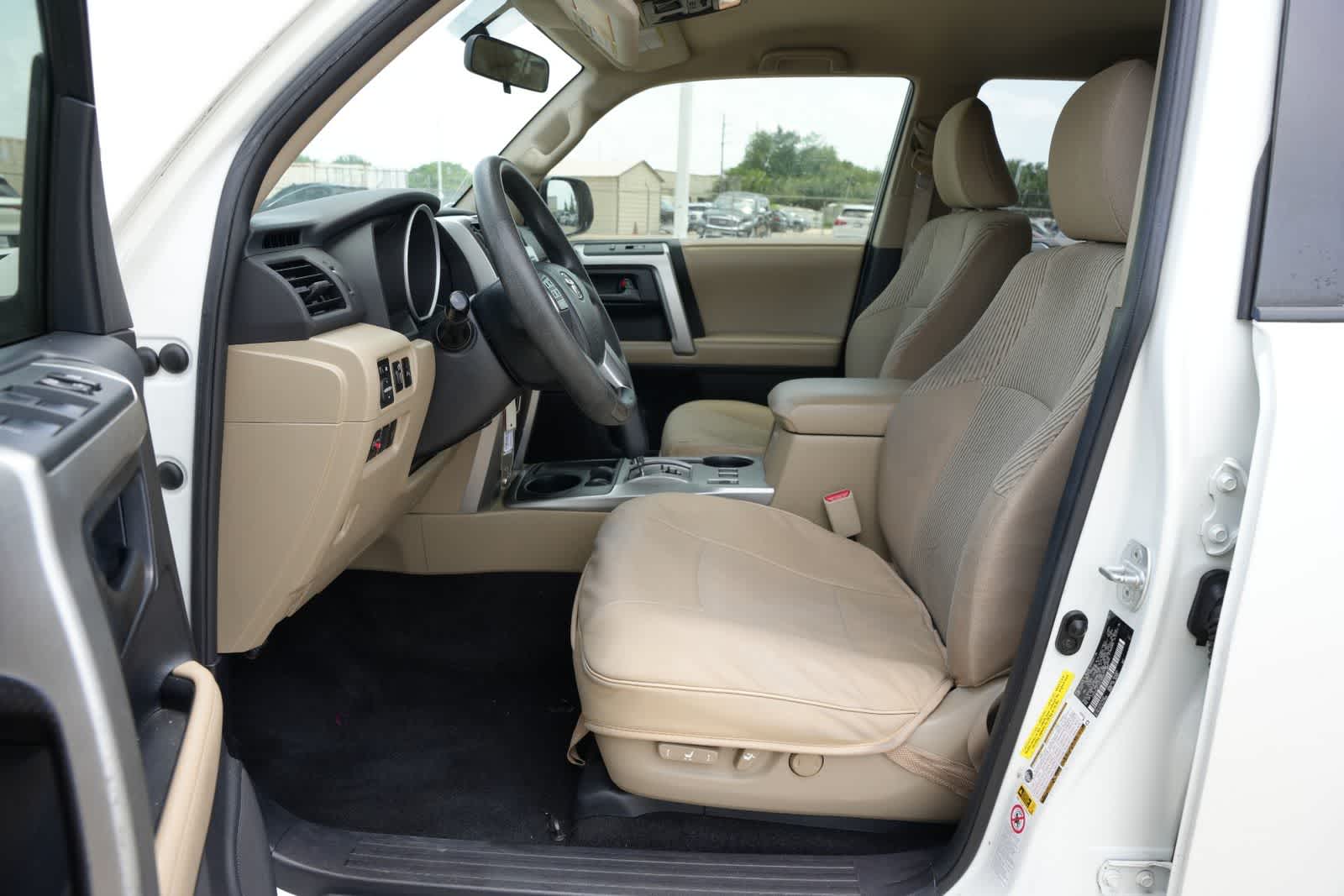 Thumbnail: 2012 Toyota 4Runner - 15