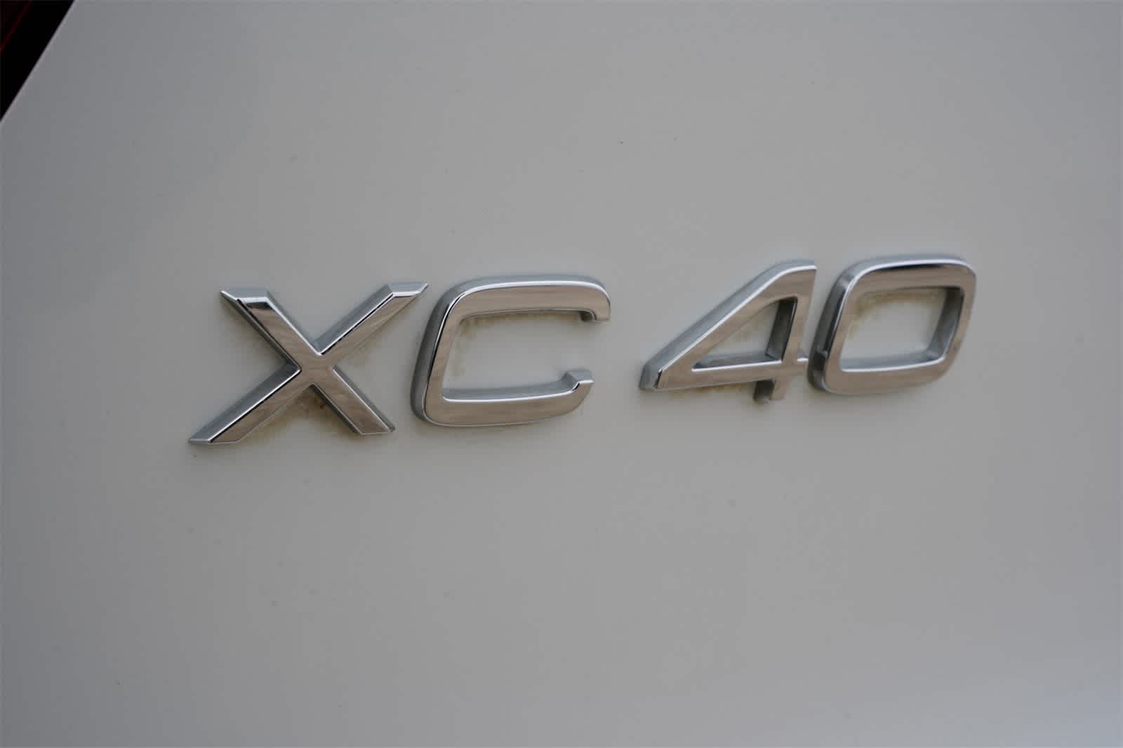 Thumbnail: 2020 Volvo XC40 - 19