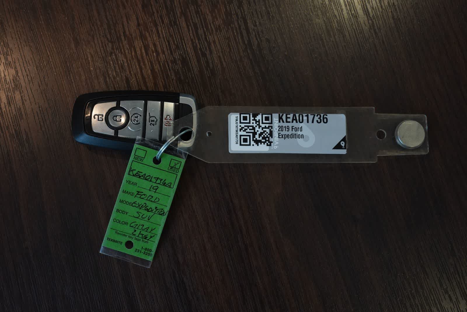 Thumbnail: 2019 Ford Expedition - 32