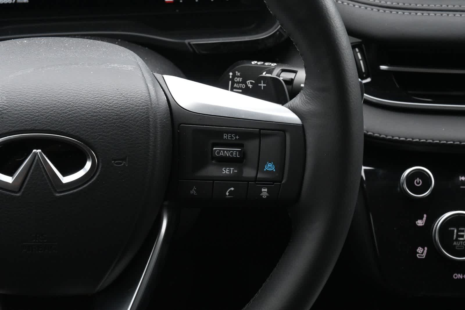 Thumbnail: 2026 INFINITI QX60 - 11
