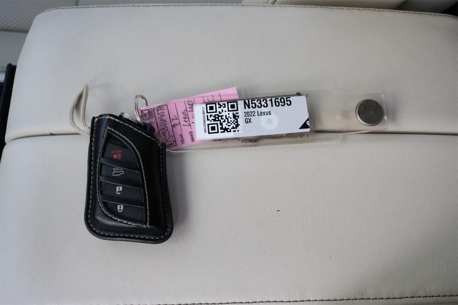 Thumbnail: 2022 Lexus GX - 29