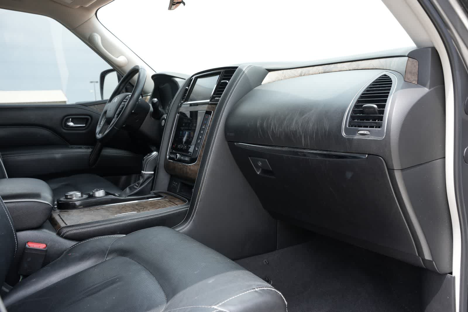 Thumbnail: 2021 INFINITI QX80 - 21