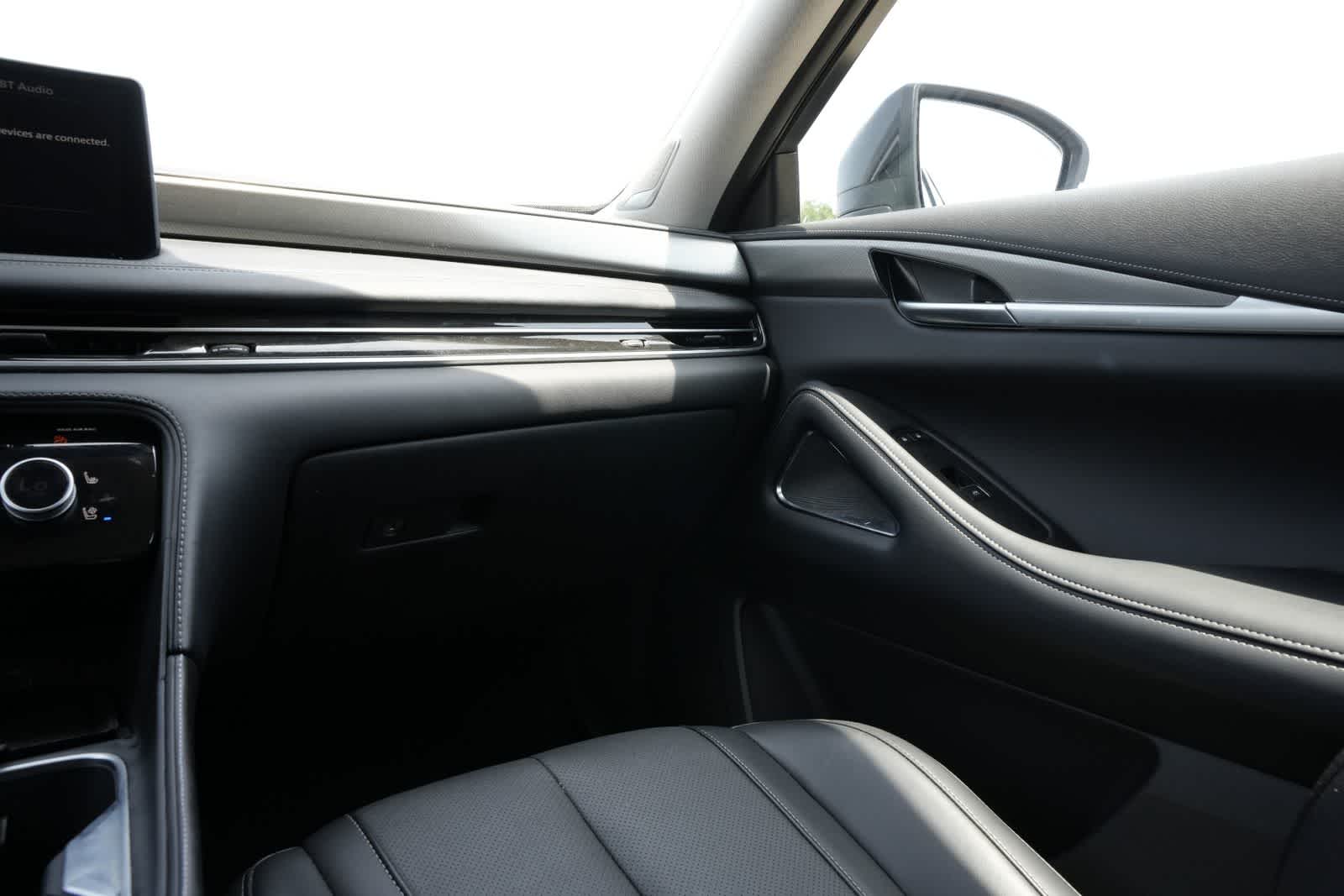 Thumbnail: 2025 INFINITI QX60 - 8