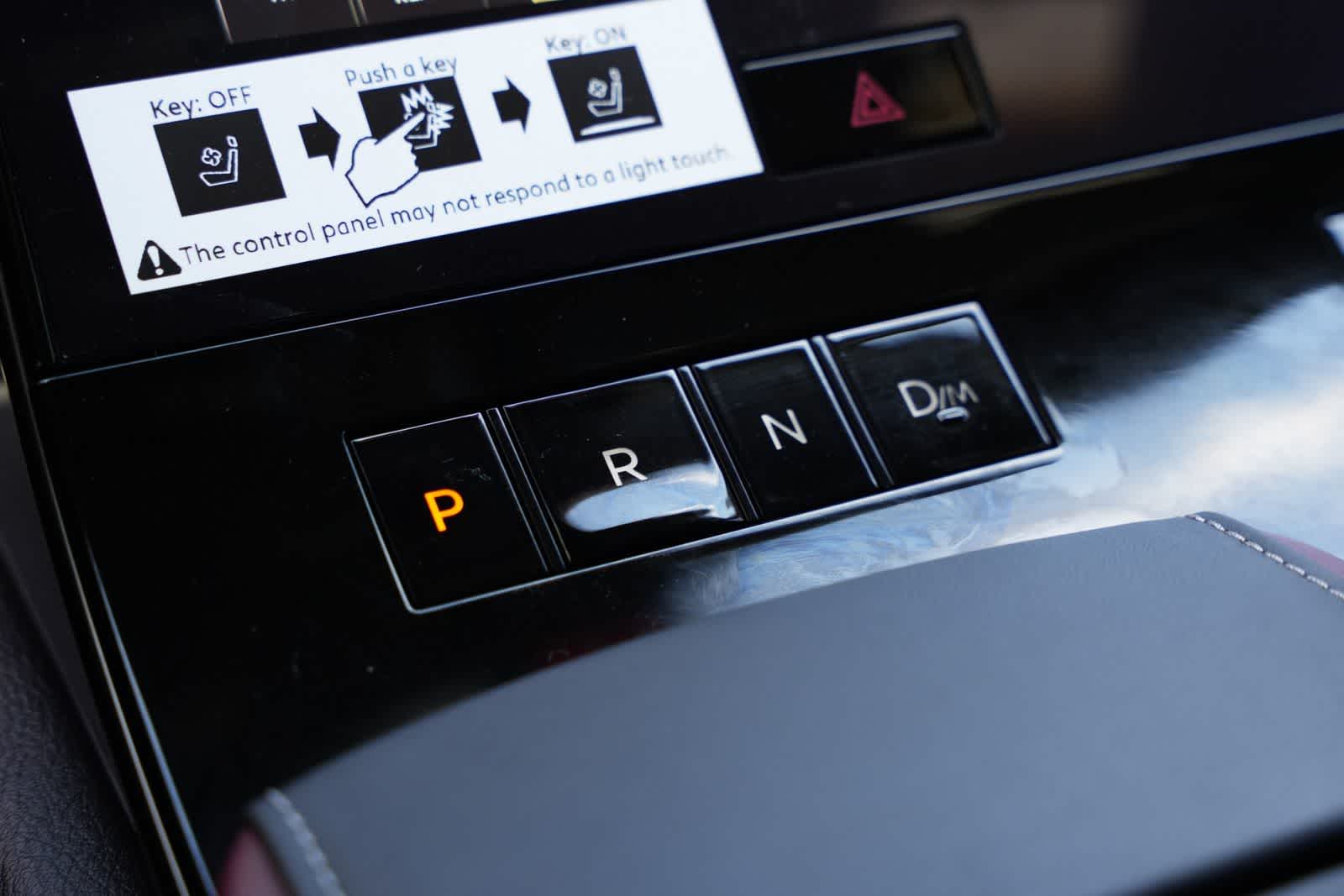 Thumbnail: 2026 INFINITI QX80 - 15