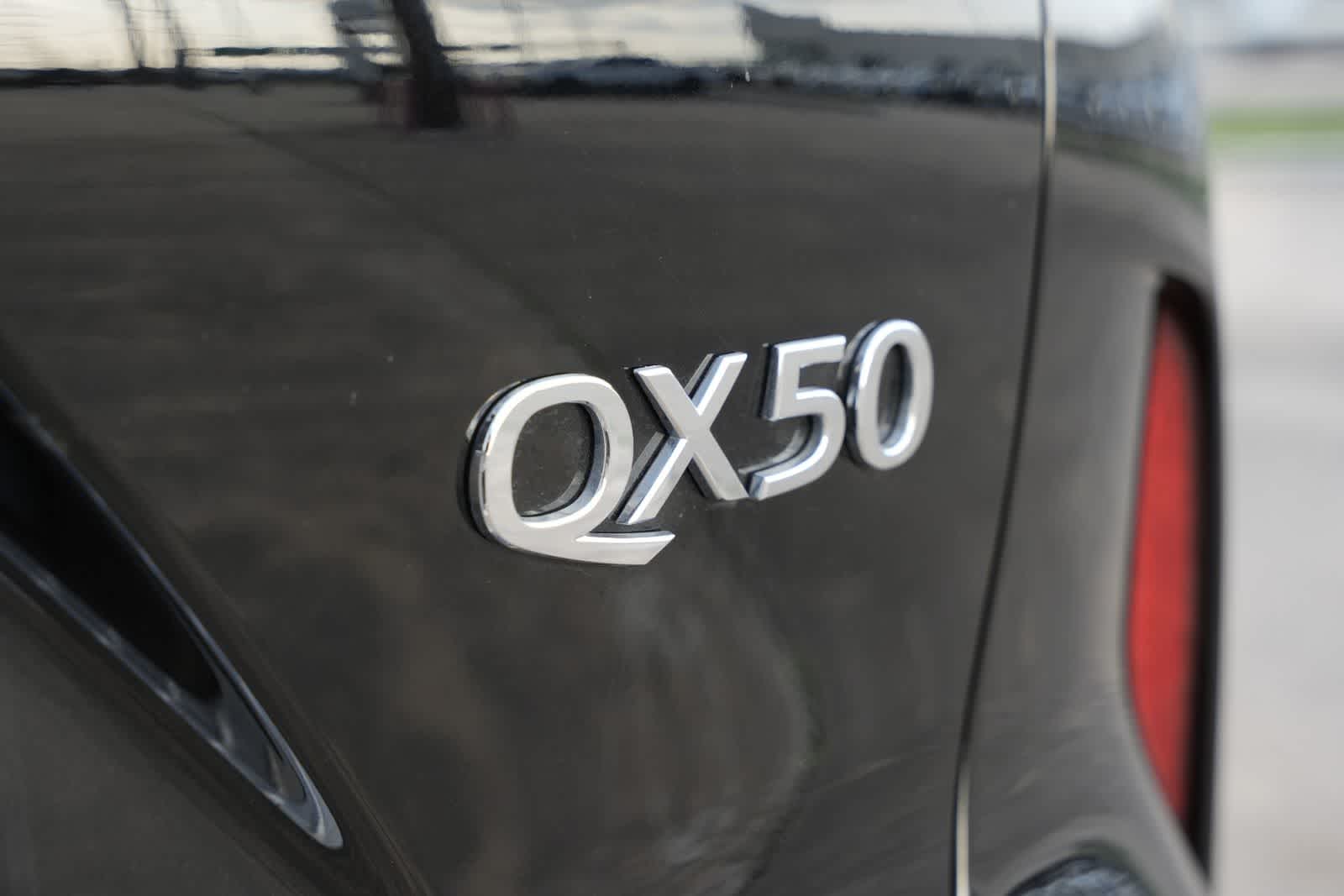 Thumbnail: 2025 INFINITI QX50 - 19