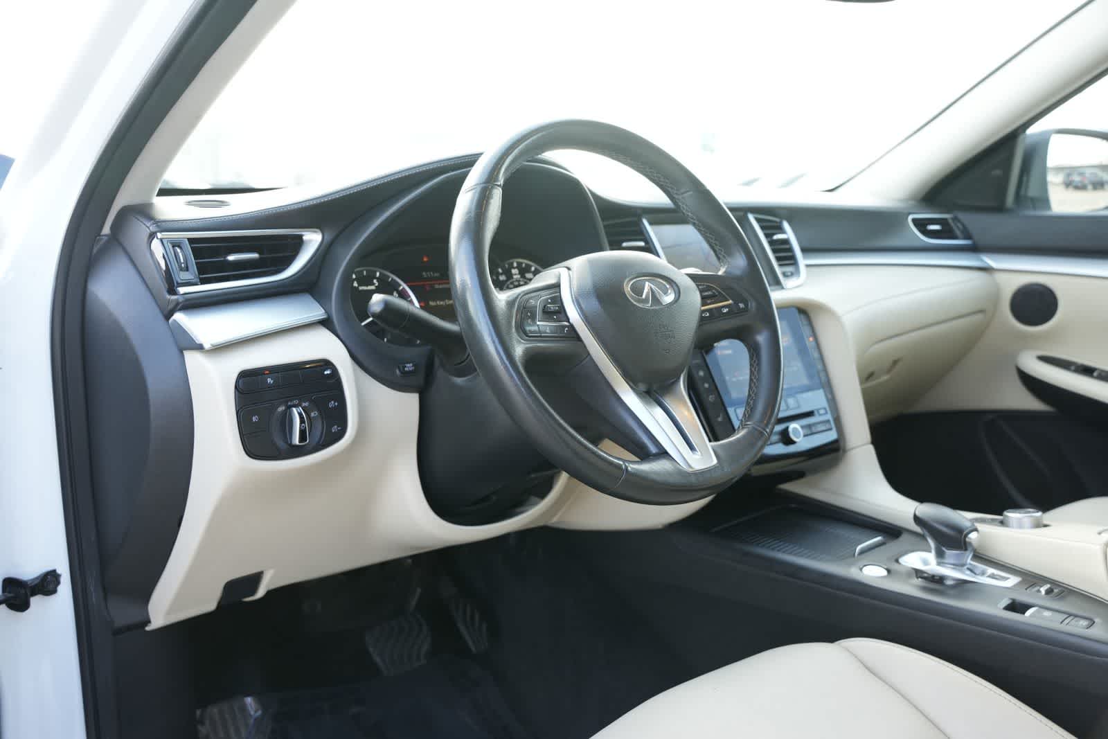 Thumbnail: 2020 INFINITI QX50 - 15