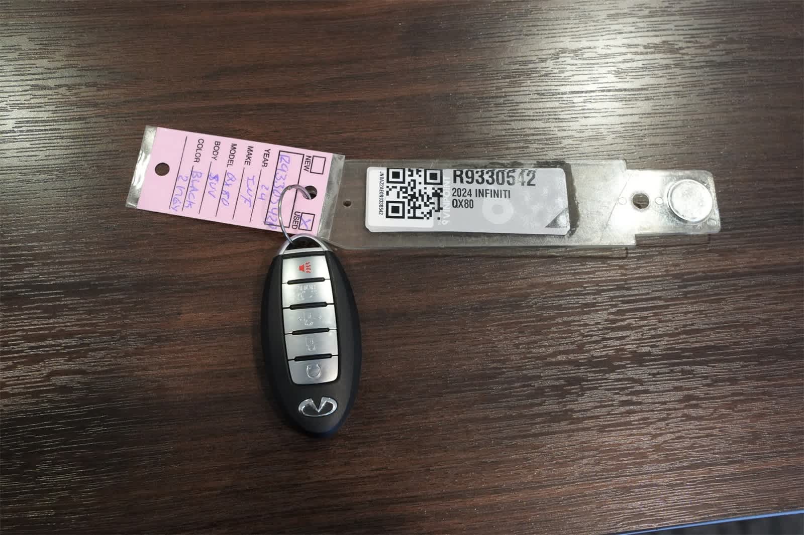 Thumbnail: 2024 INFINITI QX80 - 27