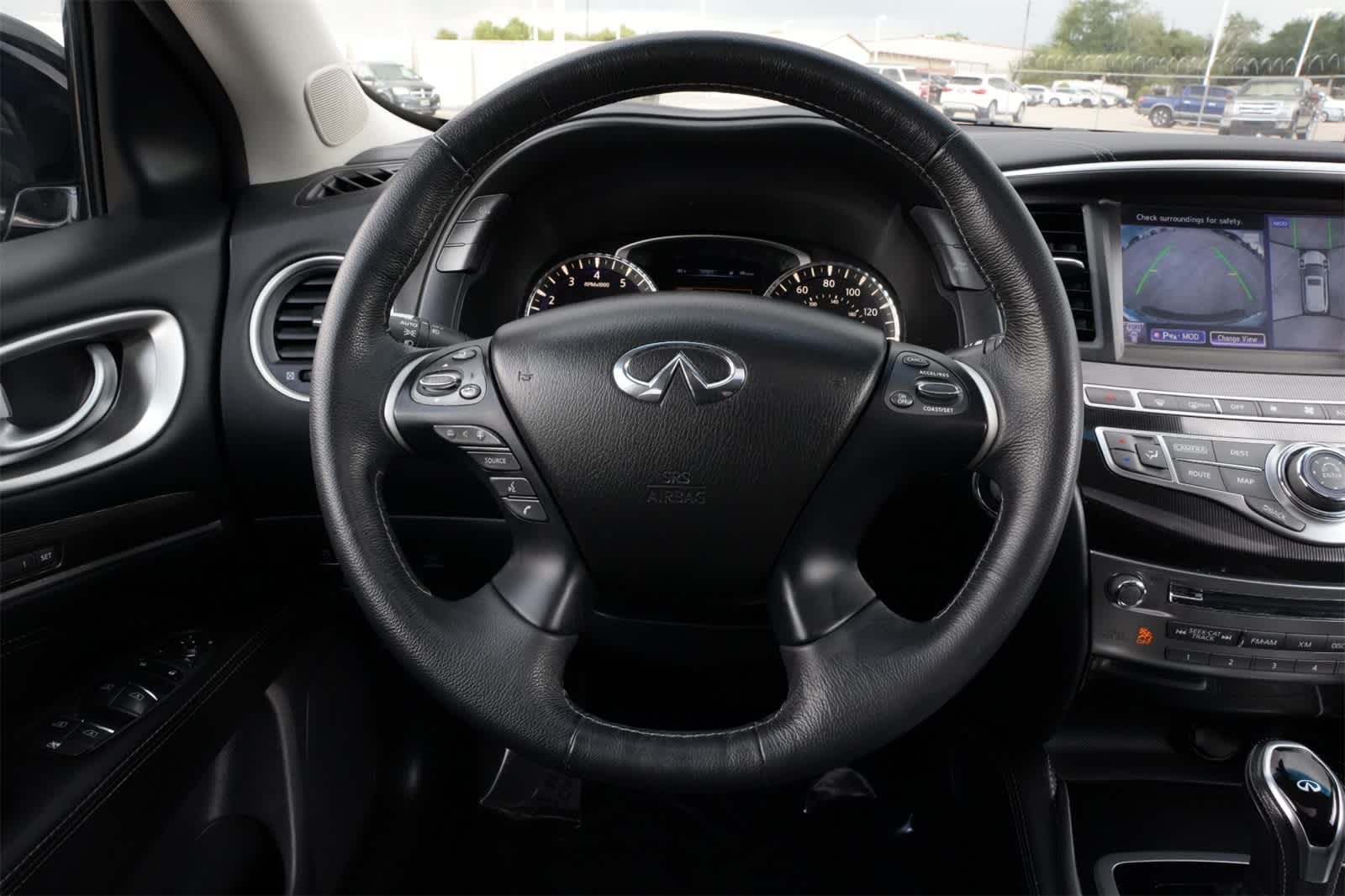 Thumbnail: 2016 INFINITI QX60 - 9