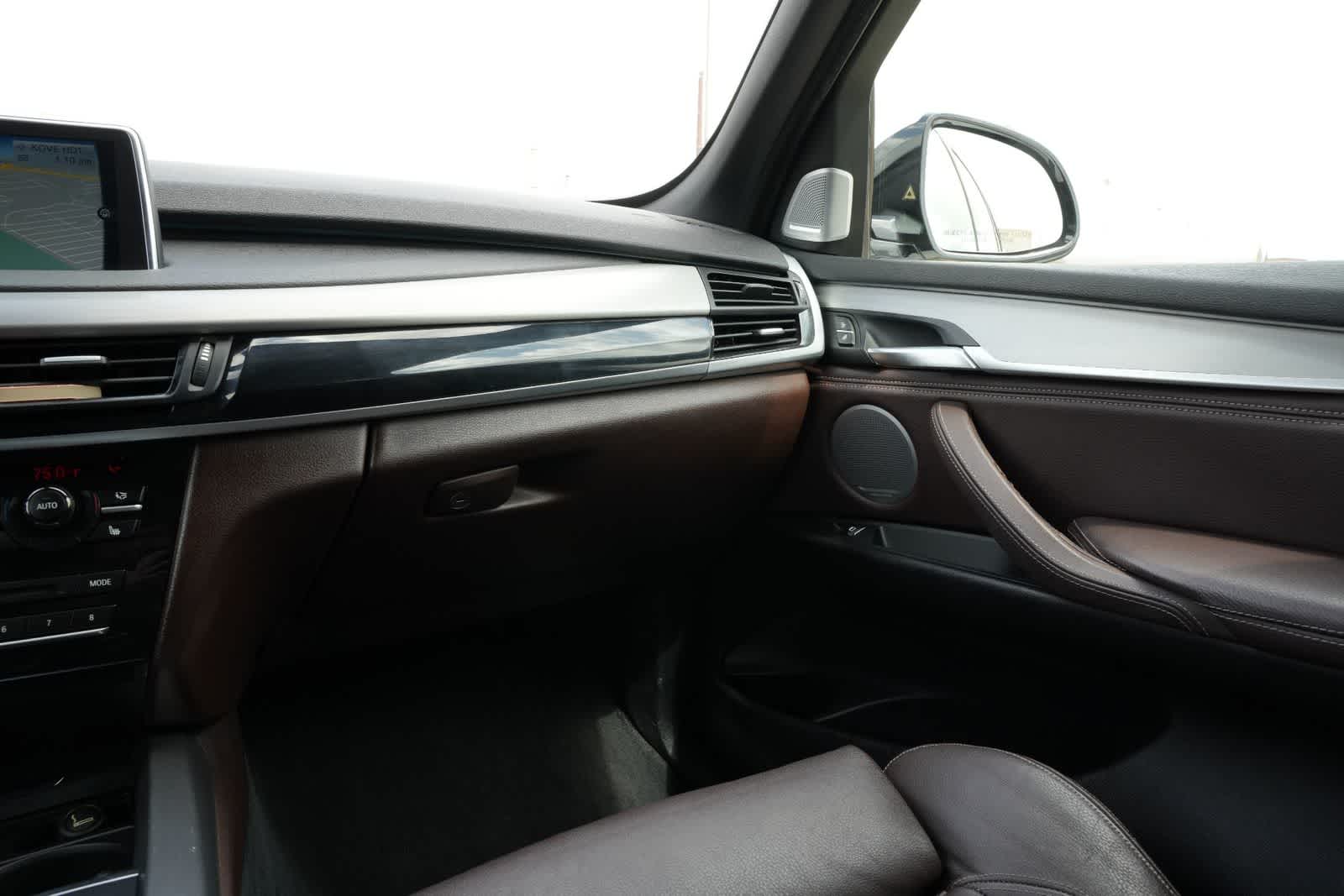 Thumbnail: 2014 BMW X5 - 8