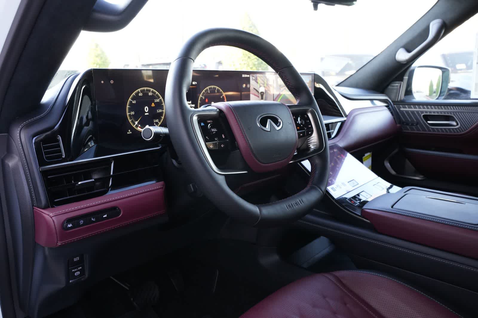 Thumbnail: 2026 INFINITI QX80 - 16