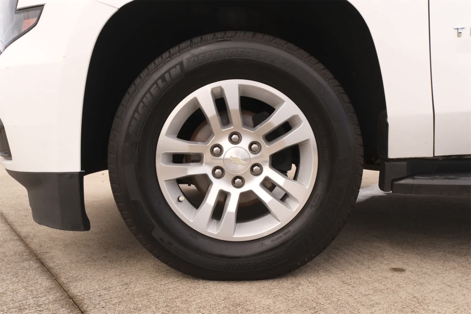 Thumbnail: 2019 Chevrolet Tahoe - 27