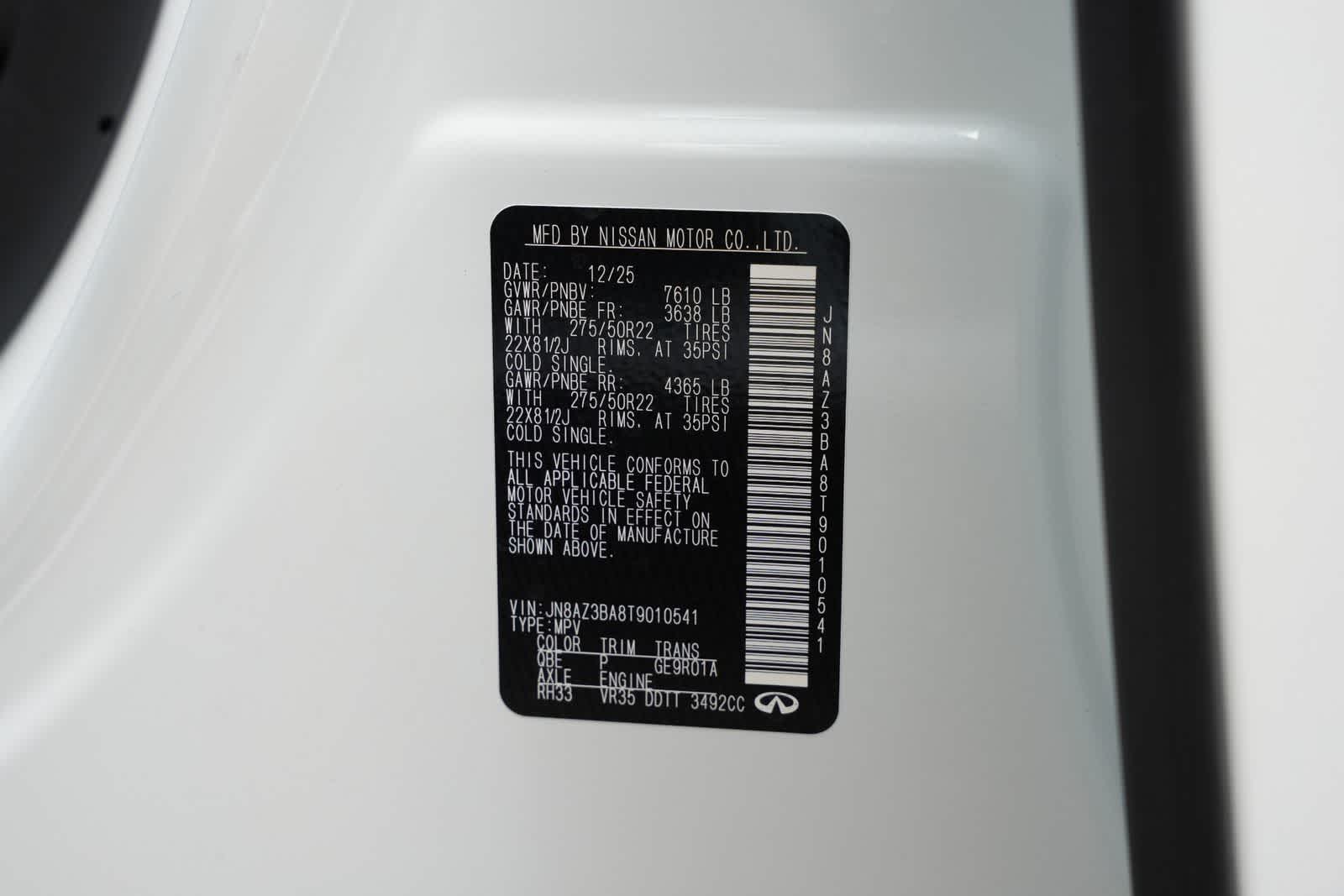 Thumbnail: 2026 INFINITI QX80 - 28