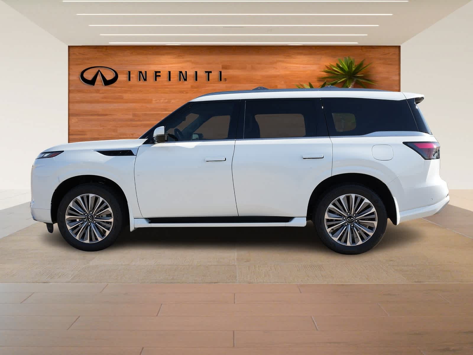 Thumbnail: 2026 INFINITI QX80 - 4