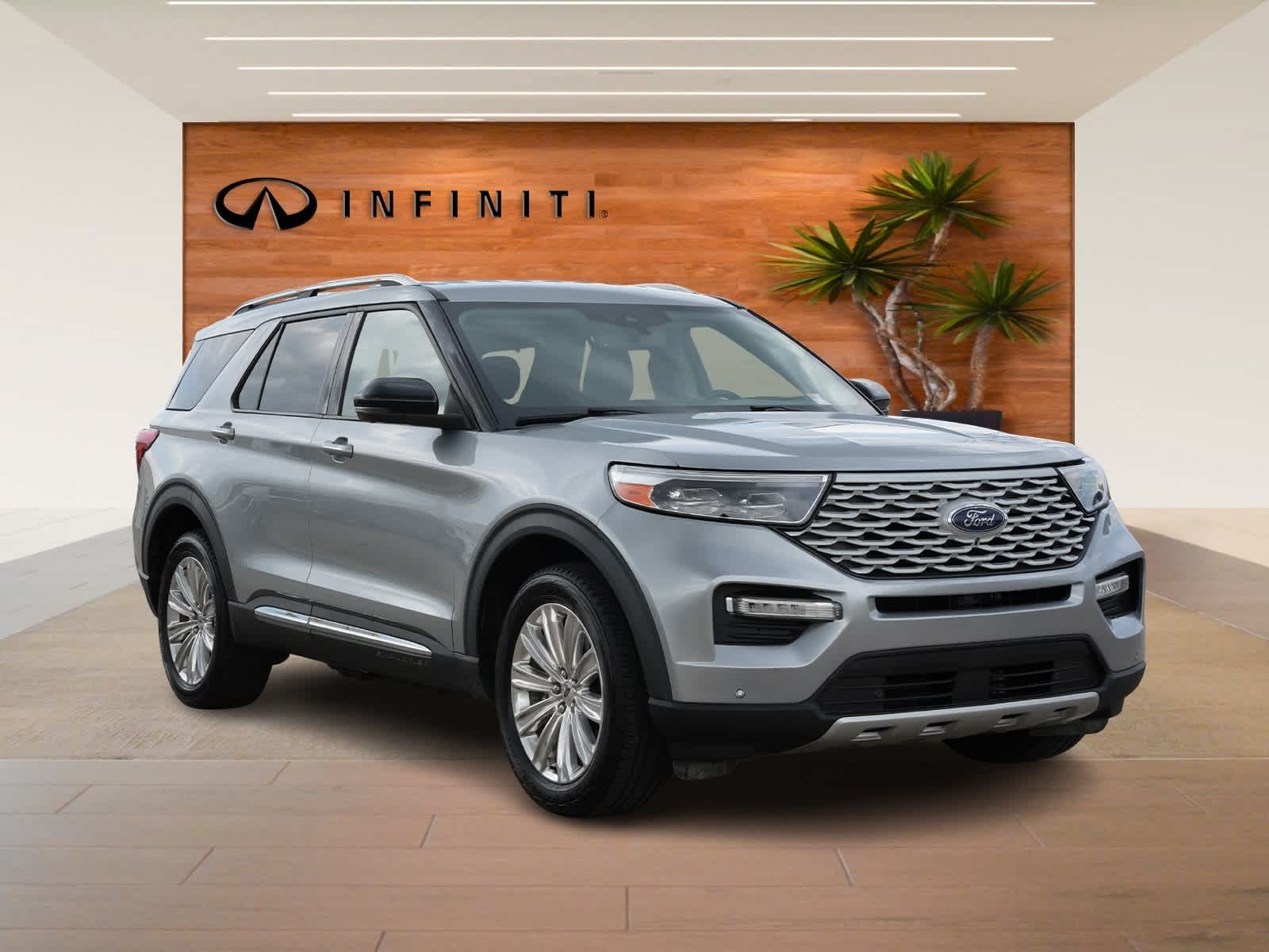 Thumbnail: 2022 Ford Explorer - 3