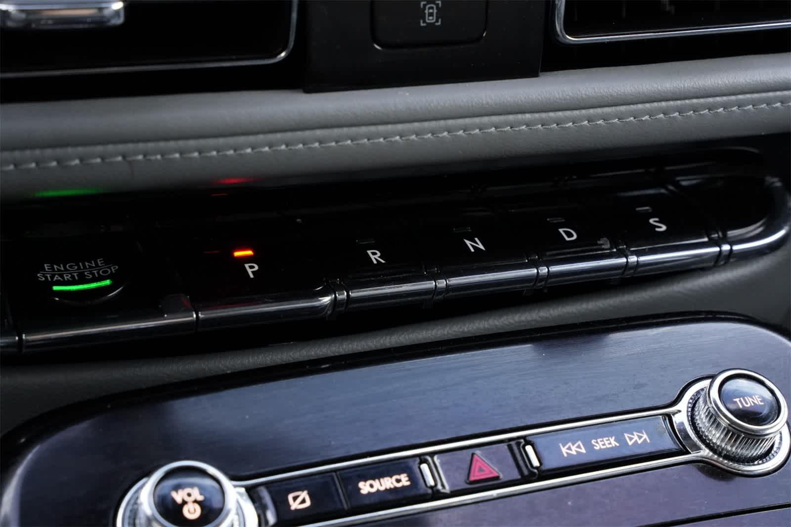 Thumbnail: 2022 Lincoln Nautilus - 15