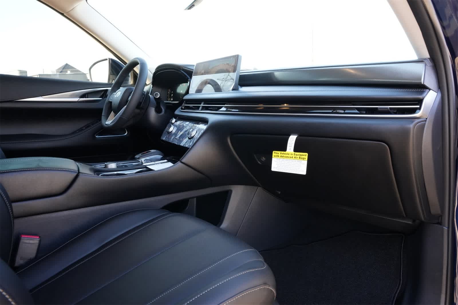 Thumbnail: 2026 INFINITI QX60 - 22