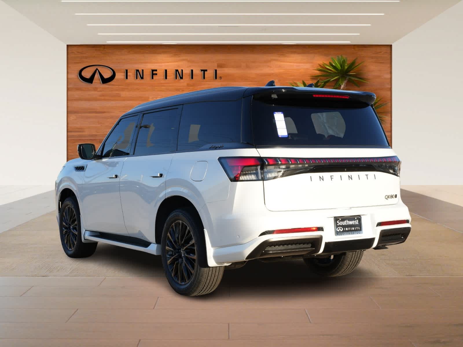 Thumbnail: 2026 INFINITI QX80 - 5