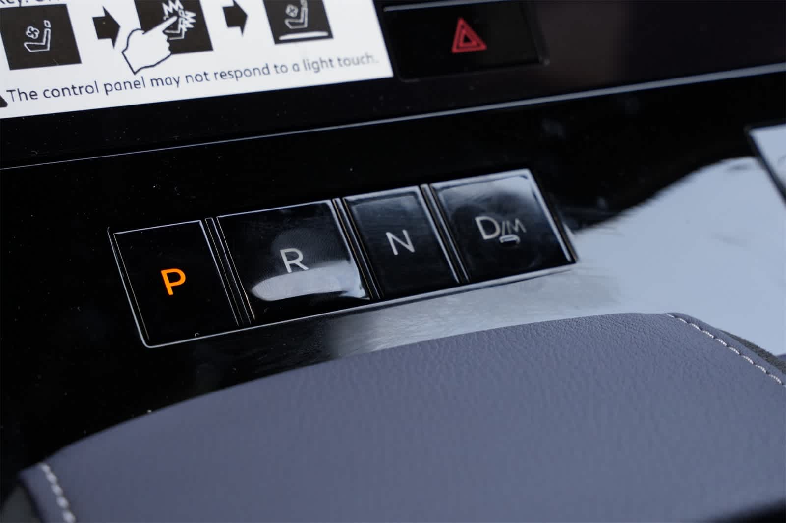 Thumbnail: 2026 INFINITI QX80 - 15