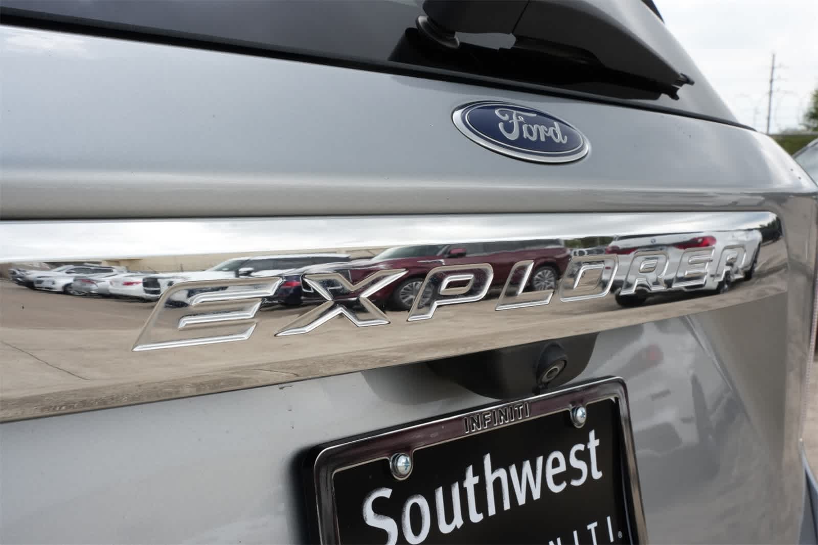 Thumbnail: 2022 Ford Explorer - 20