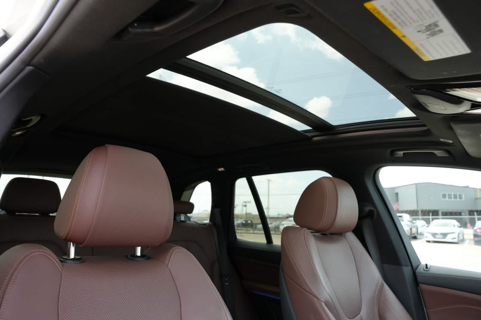 Thumbnail: 2020 BMW X5 - 24