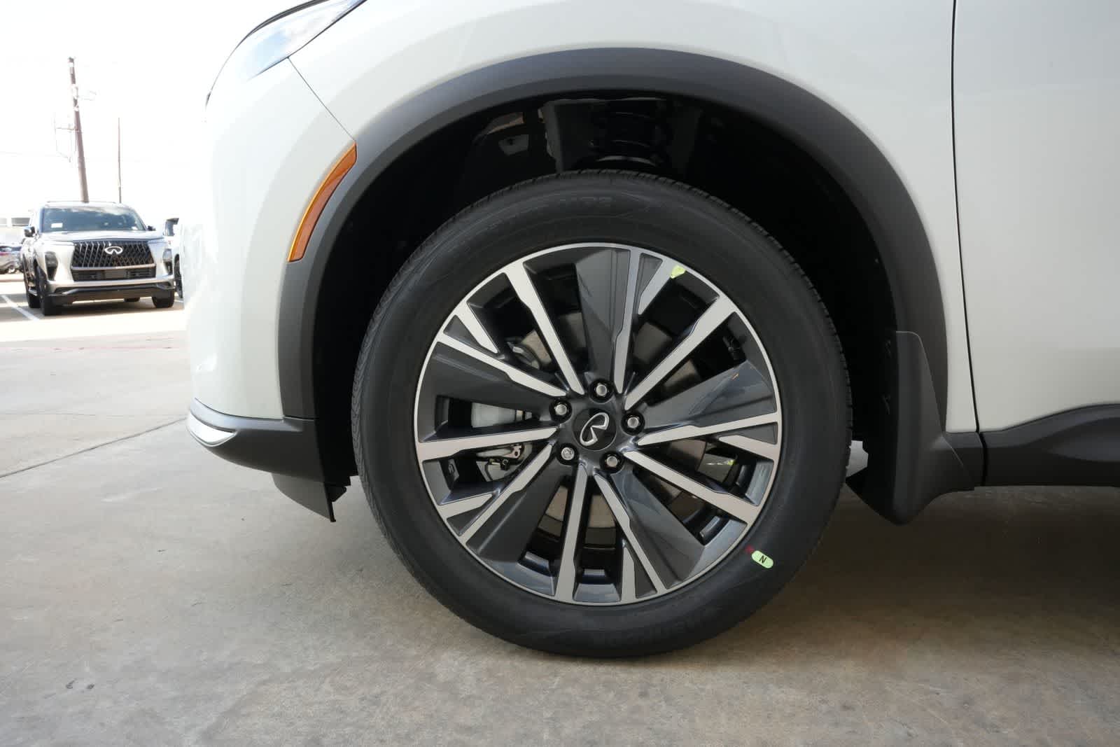 Thumbnail: 2027 INFINITI QX60 - 26