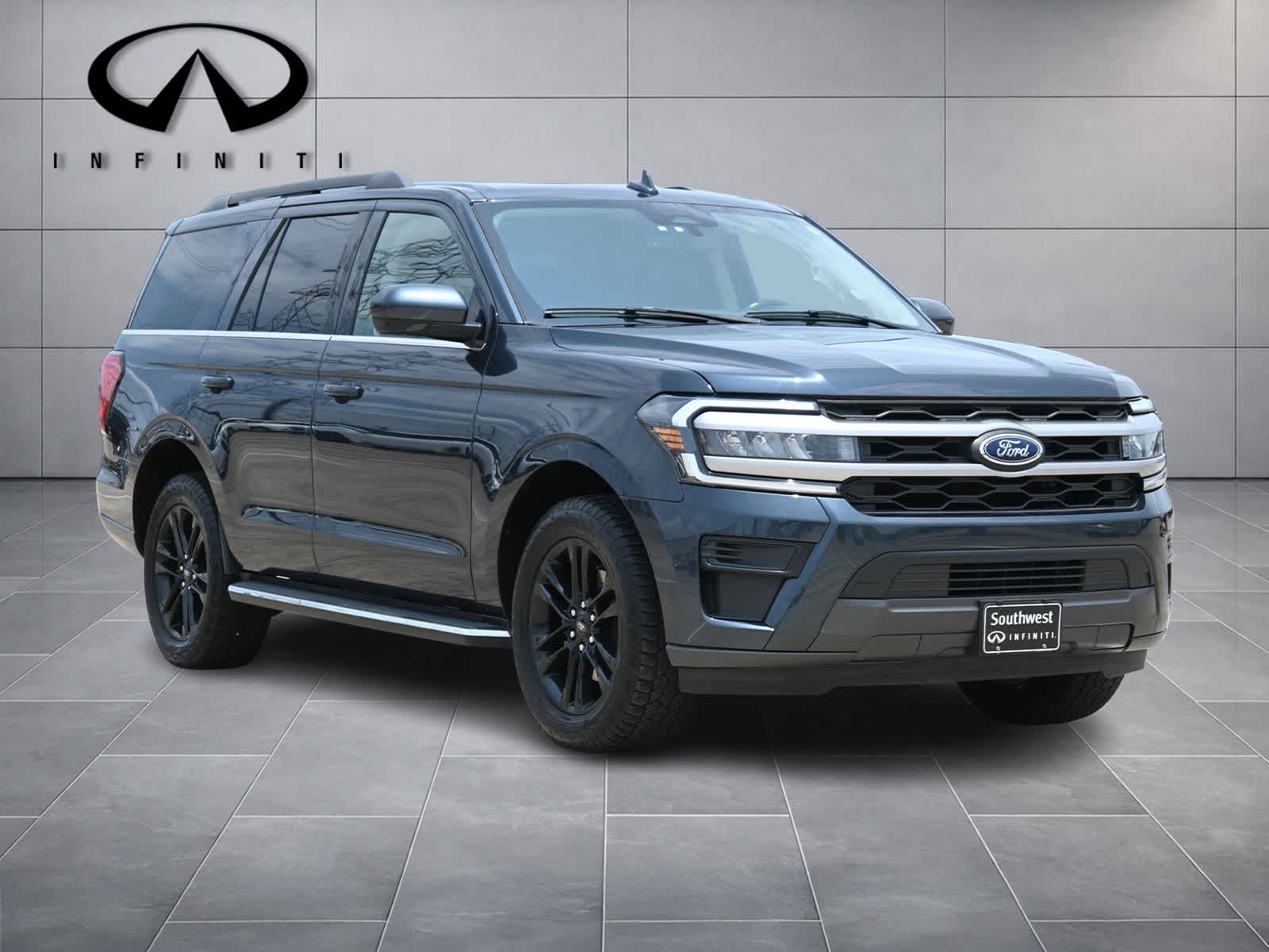 Thumbnail: 2022 Ford Expedition - 3