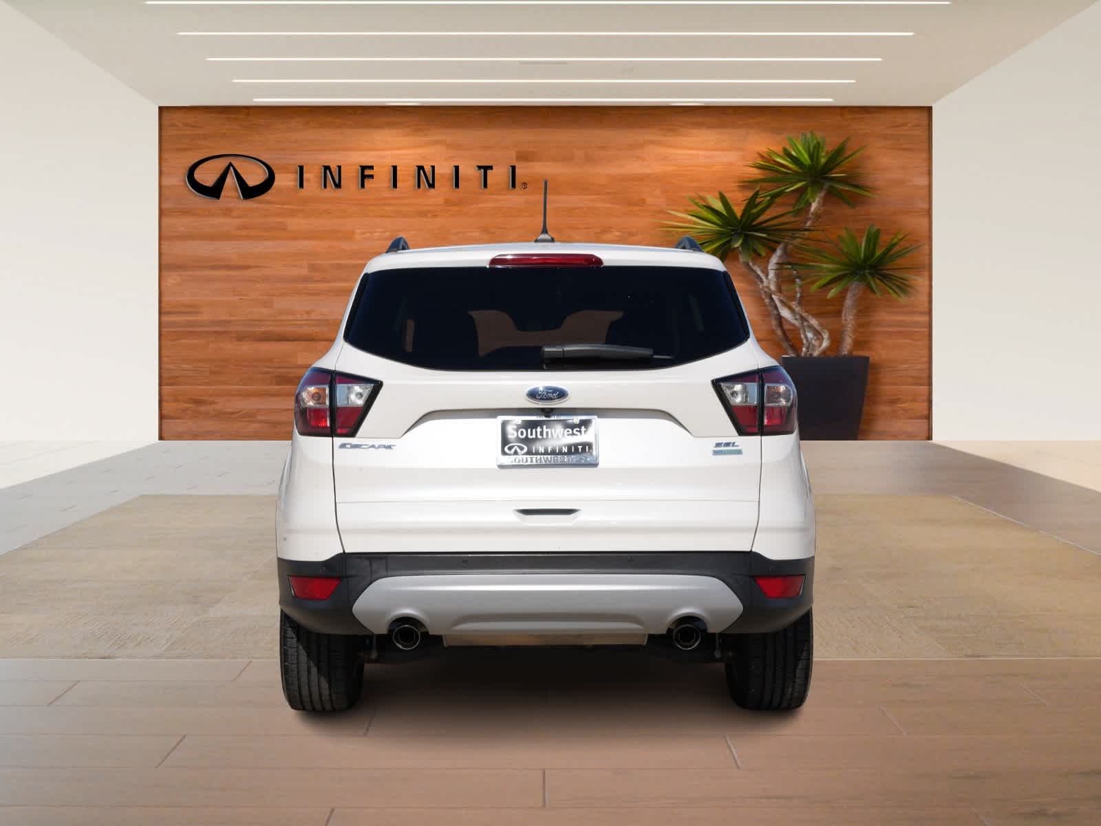 Thumbnail: 2018 Ford Escape - 6