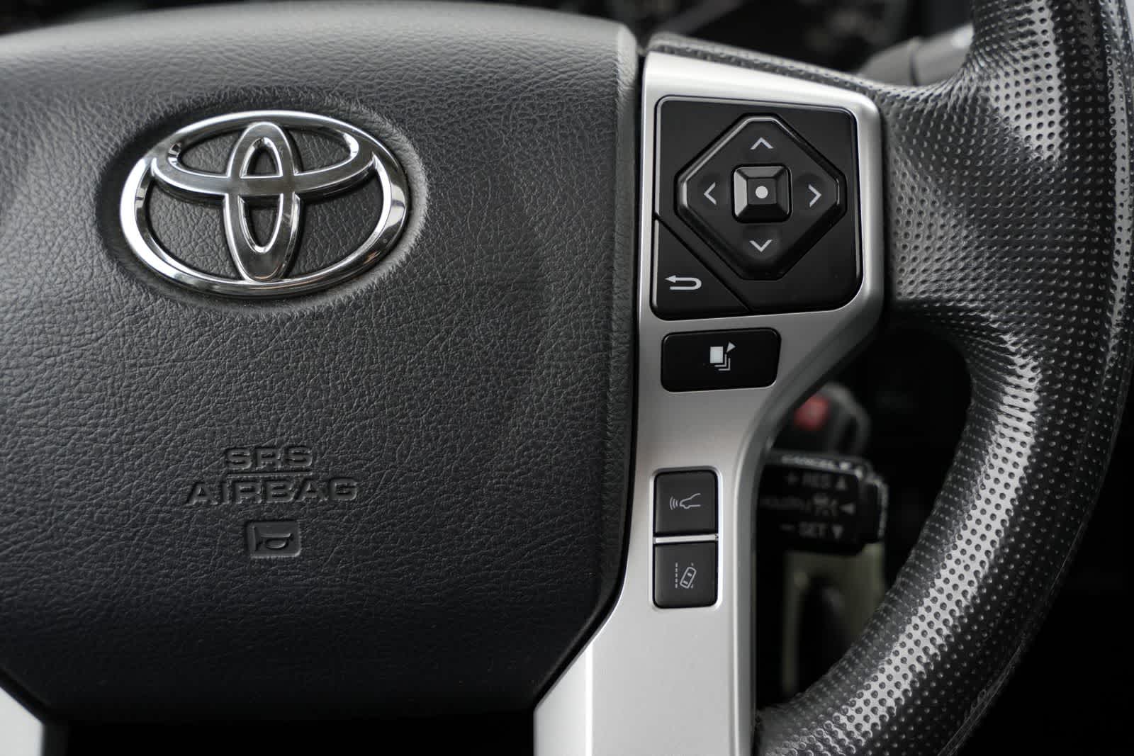 Thumbnail: 2018 Toyota Tundra - 9