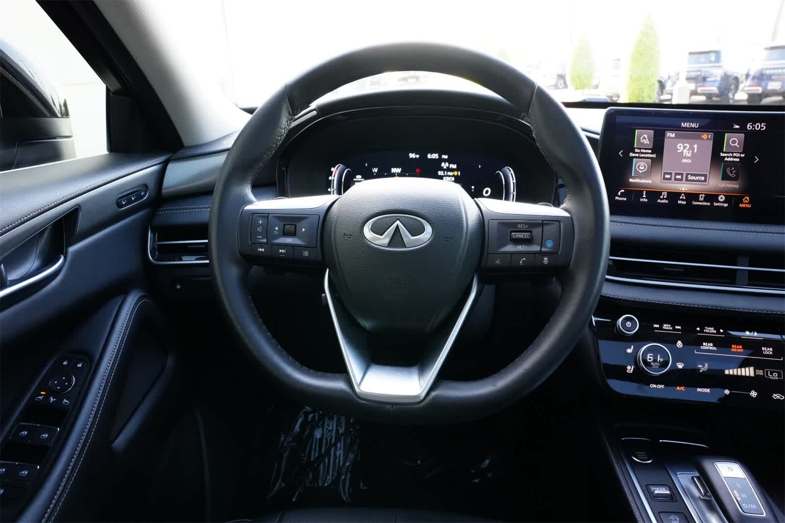 Thumbnail: 2024 INFINITI QX60 - 9