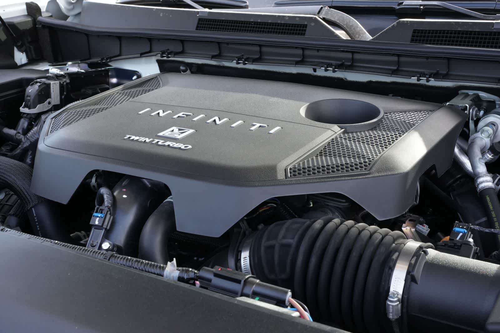 Thumbnail: 2026 INFINITI QX80 - 25