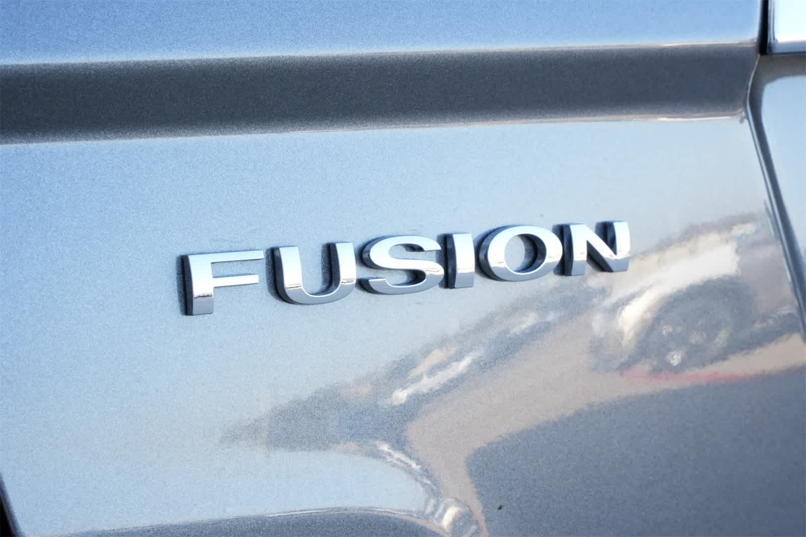 Thumbnail: 2010 Ford Fusion - 19