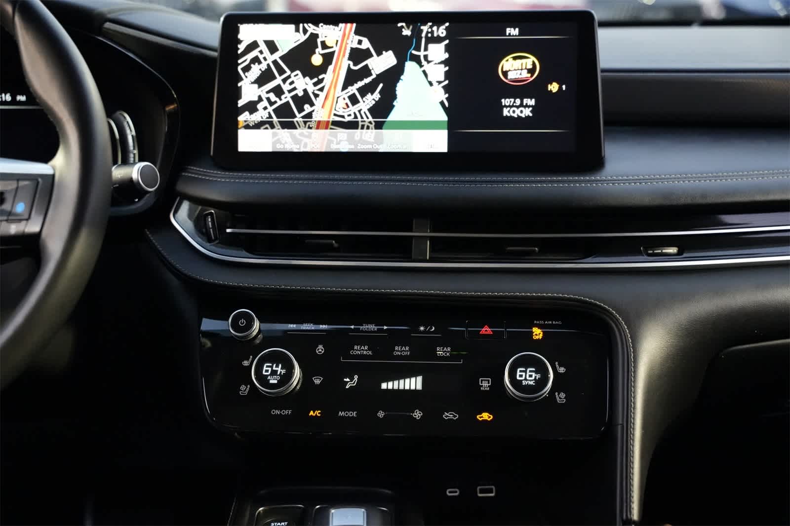 Thumbnail: 2023 INFINITI QX60 - 13