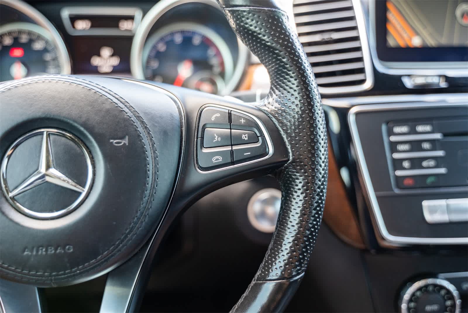 Thumbnail: 2019 Mercedes-Benz GLS - 11