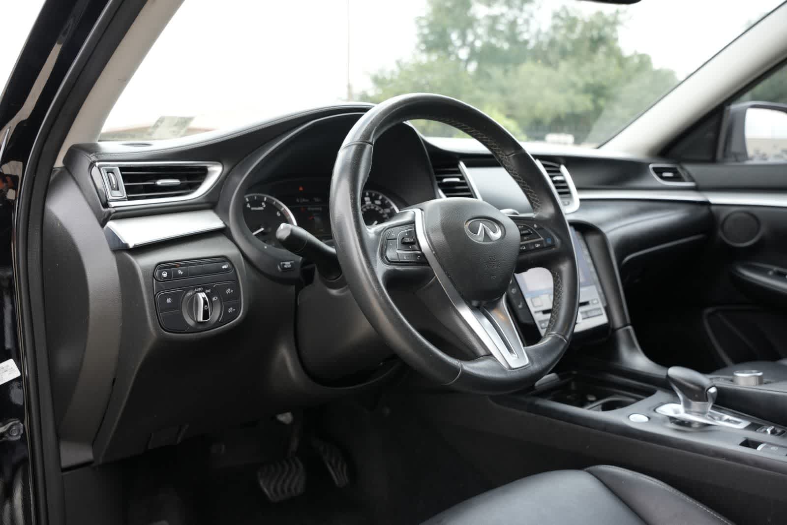 Thumbnail: 2021 INFINITI QX50 - 15