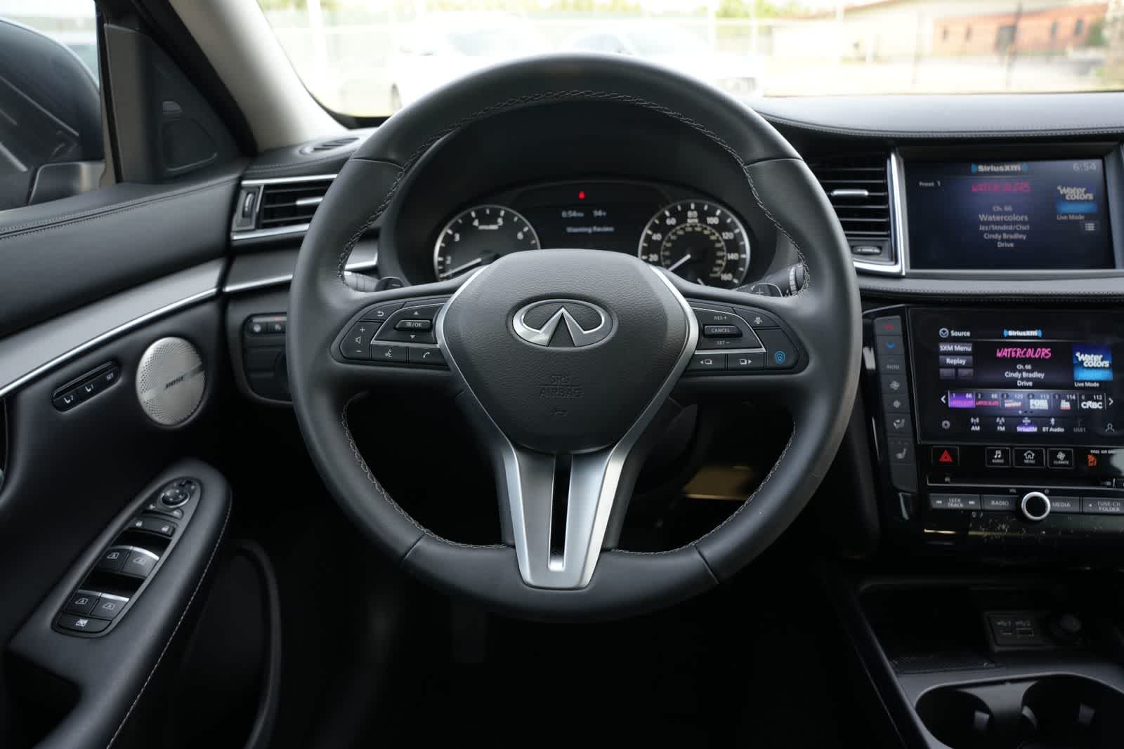 Thumbnail: 2025 INFINITI QX50 - 9