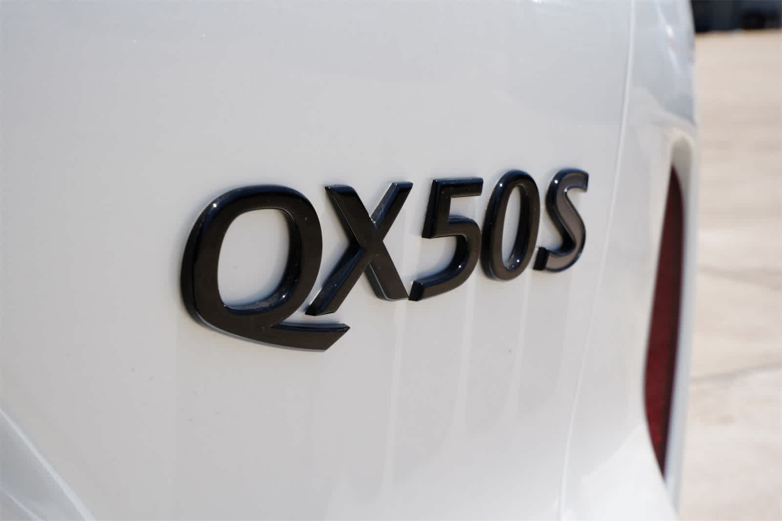 Thumbnail: 2025 INFINITI QX50 - 19