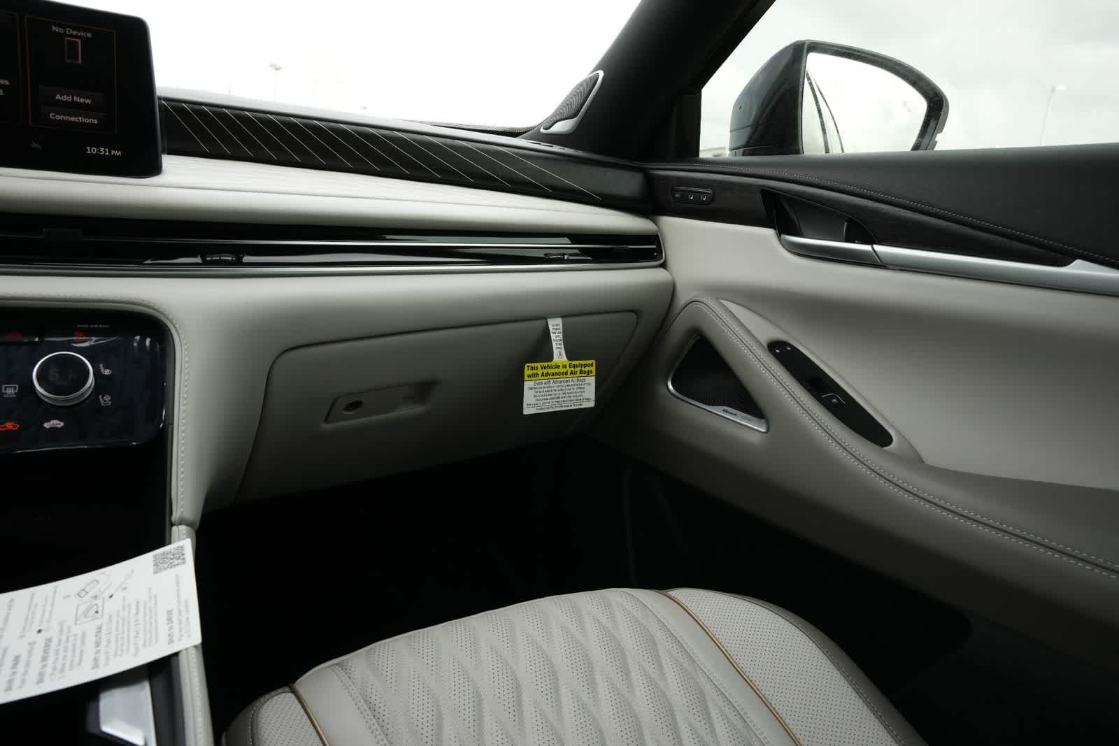 Thumbnail: 2026 INFINITI QX60 - 8