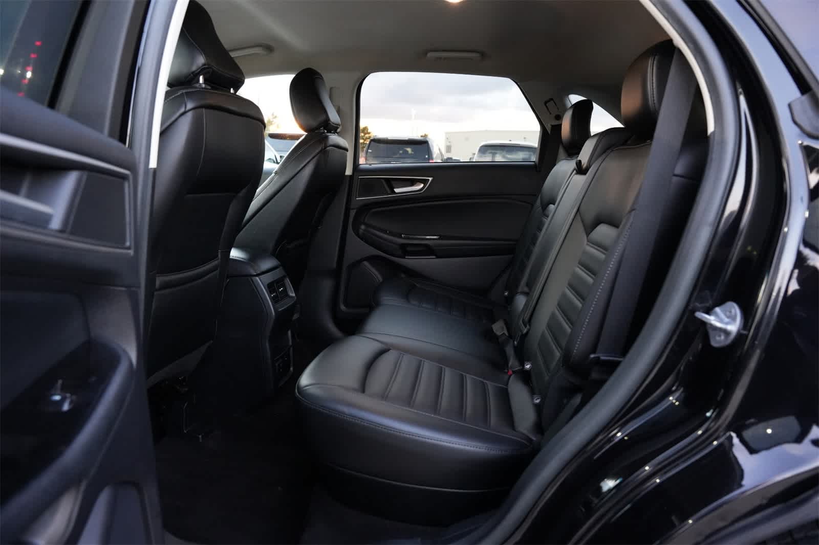 Thumbnail: 2020 Ford Edge - 19