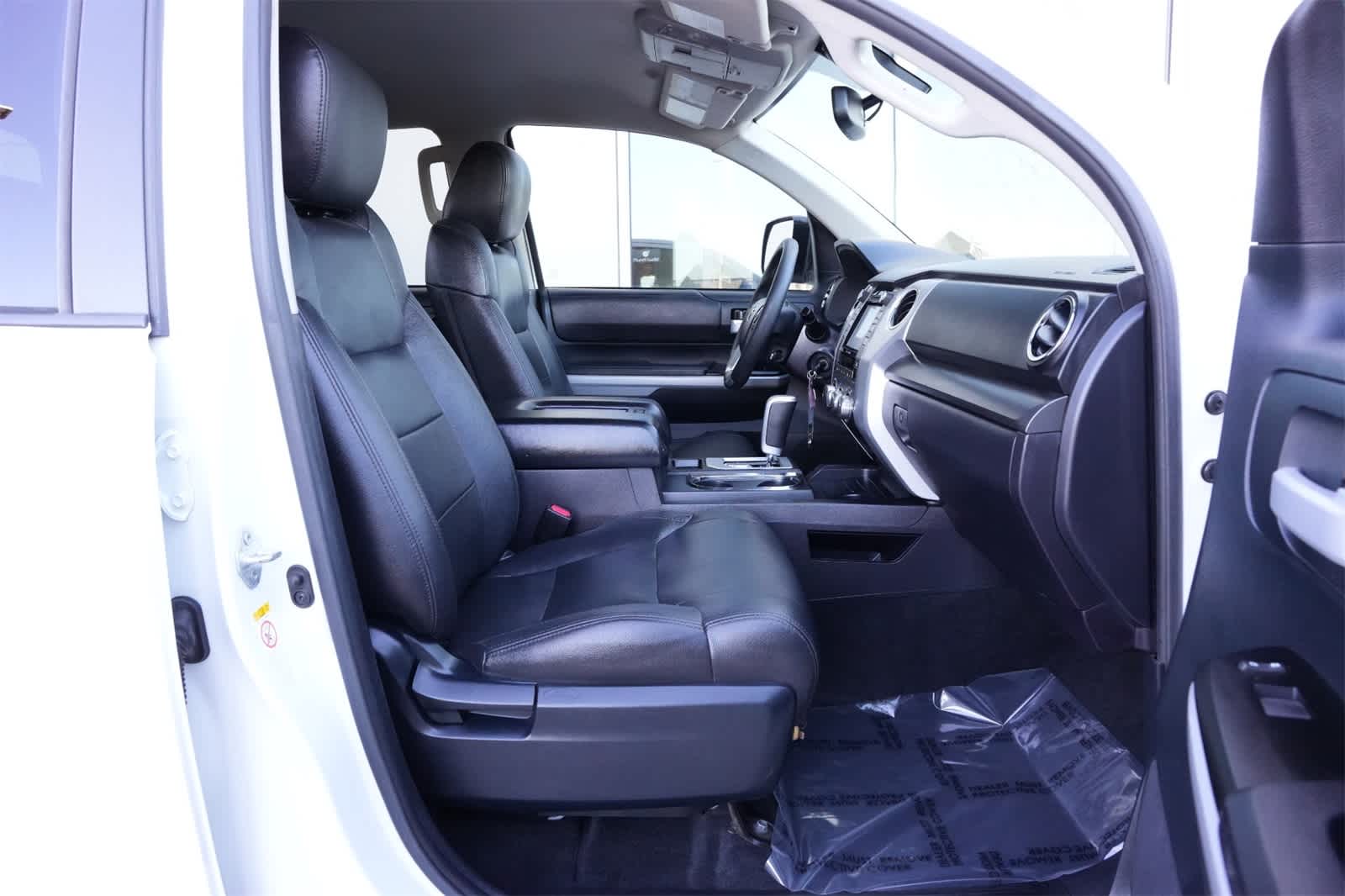 Thumbnail: 2018 Toyota Tundra - 24