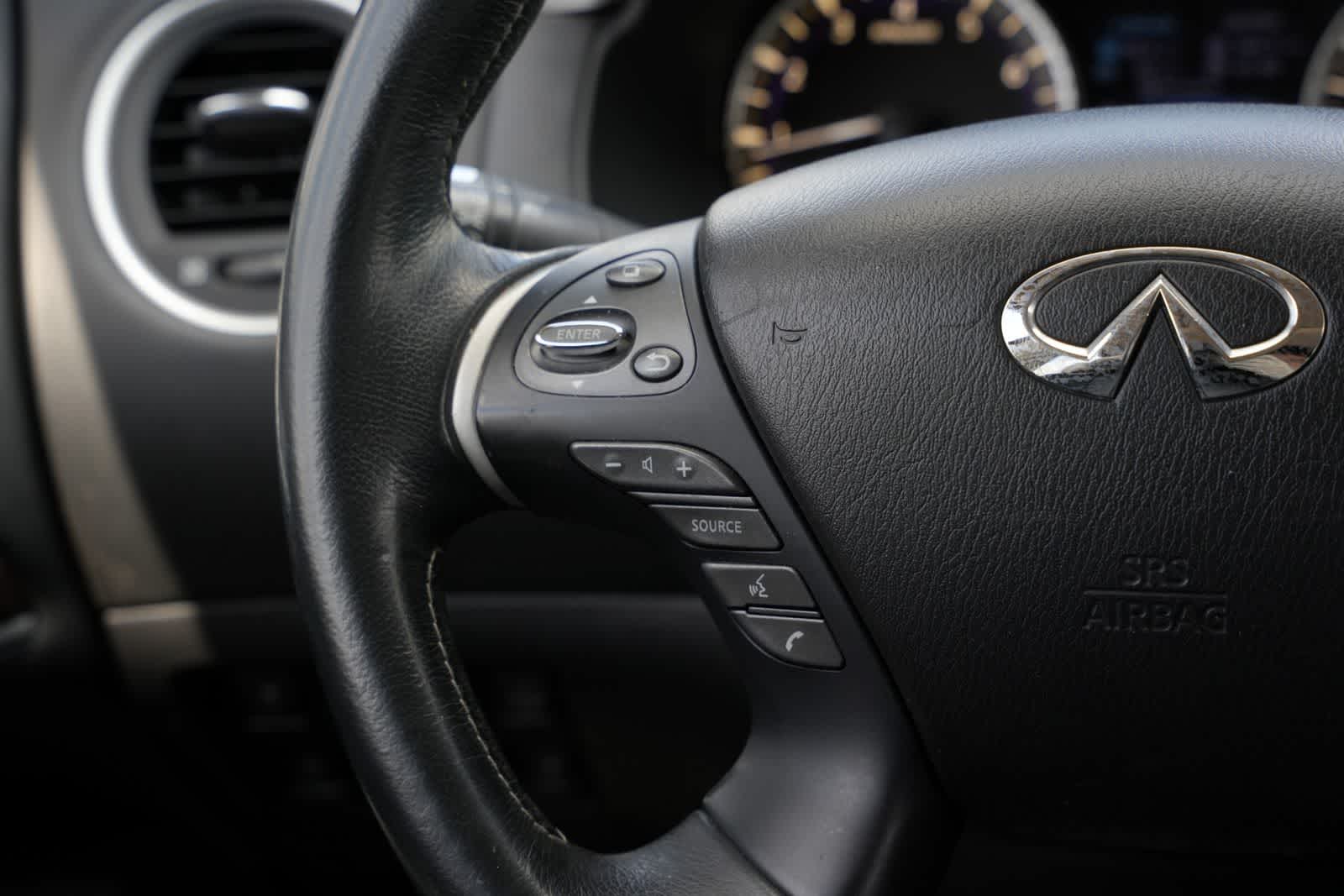 Thumbnail: 2017 INFINITI QX60 - 10