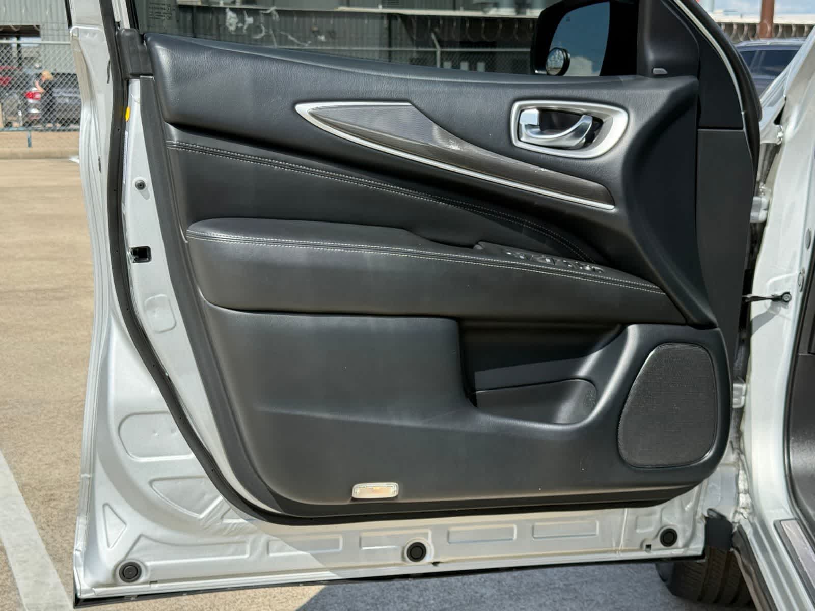 Thumbnail: 2020 INFINITI QX60 - 14