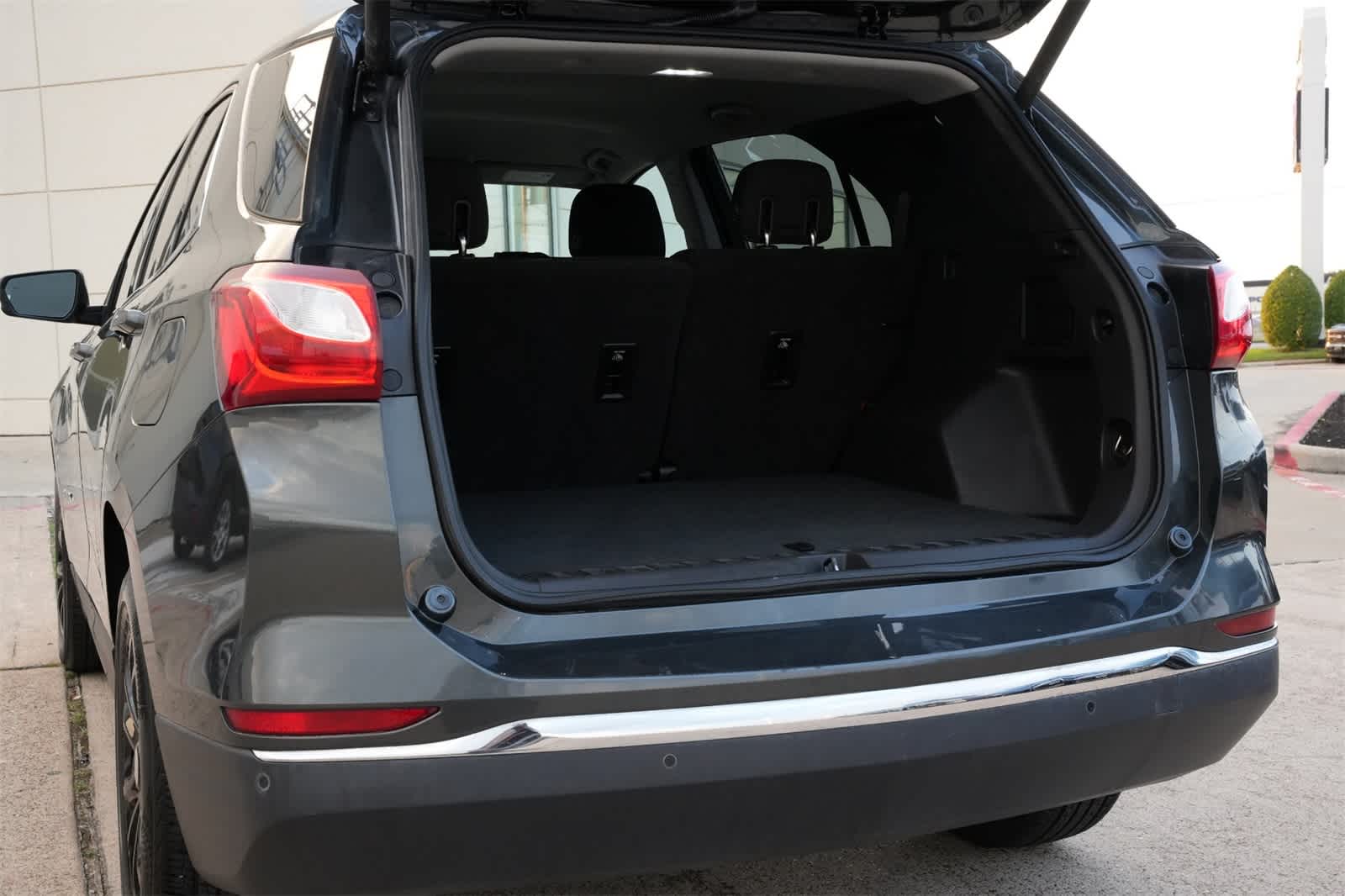 Thumbnail: 2019 Chevrolet Equinox - 20