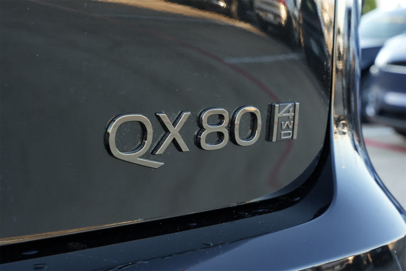 Thumbnail: 2026 INFINITI QX80 - 19