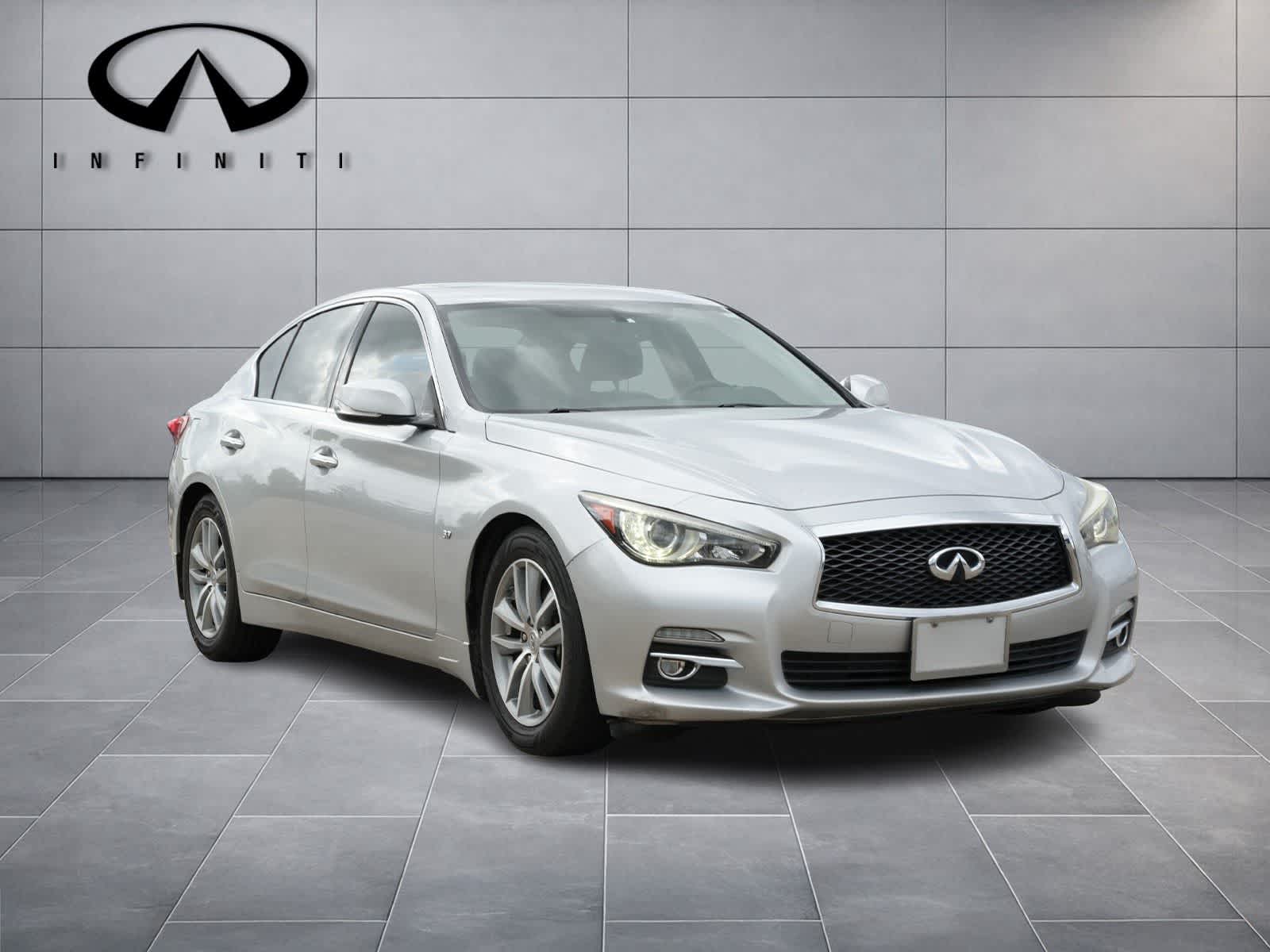 Thumbnail: 2015 INFINITI Q50 - 3