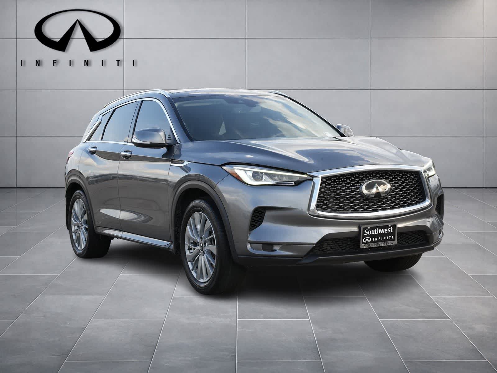 Thumbnail: 2023 INFINITI QX50 - 3